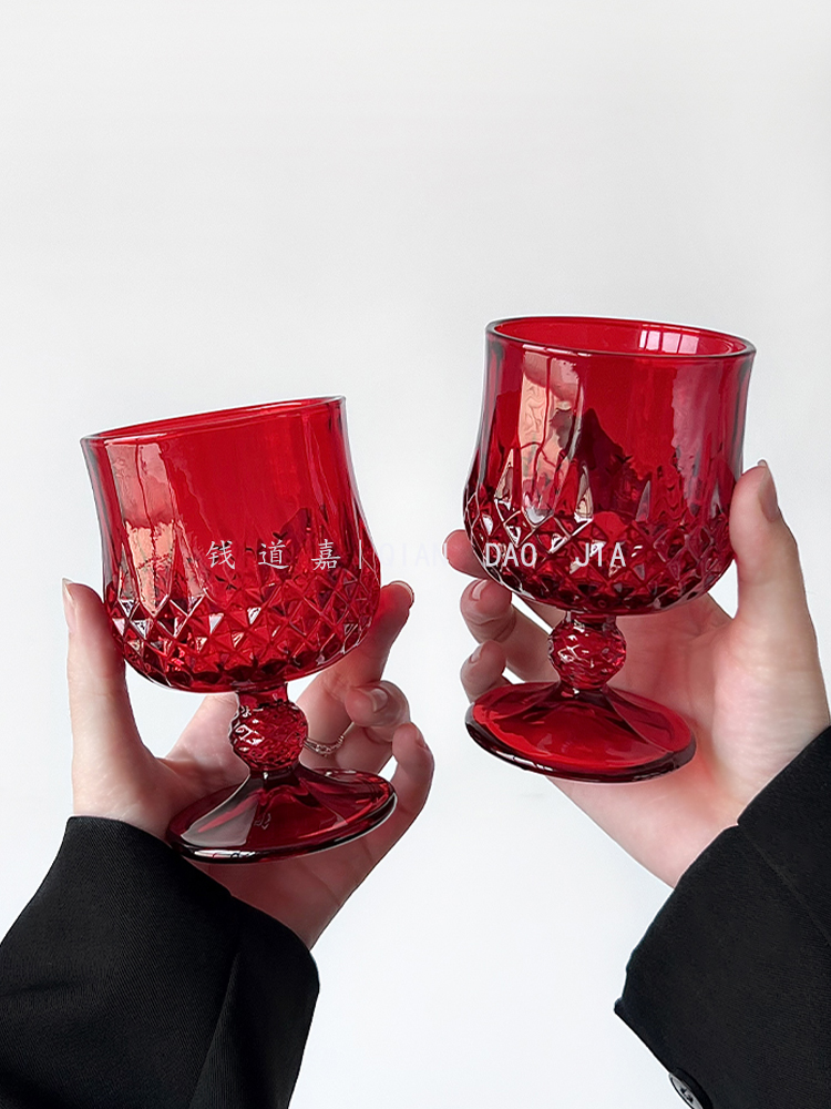 Wine Beer Foot - Copa de vino tinto con relieve